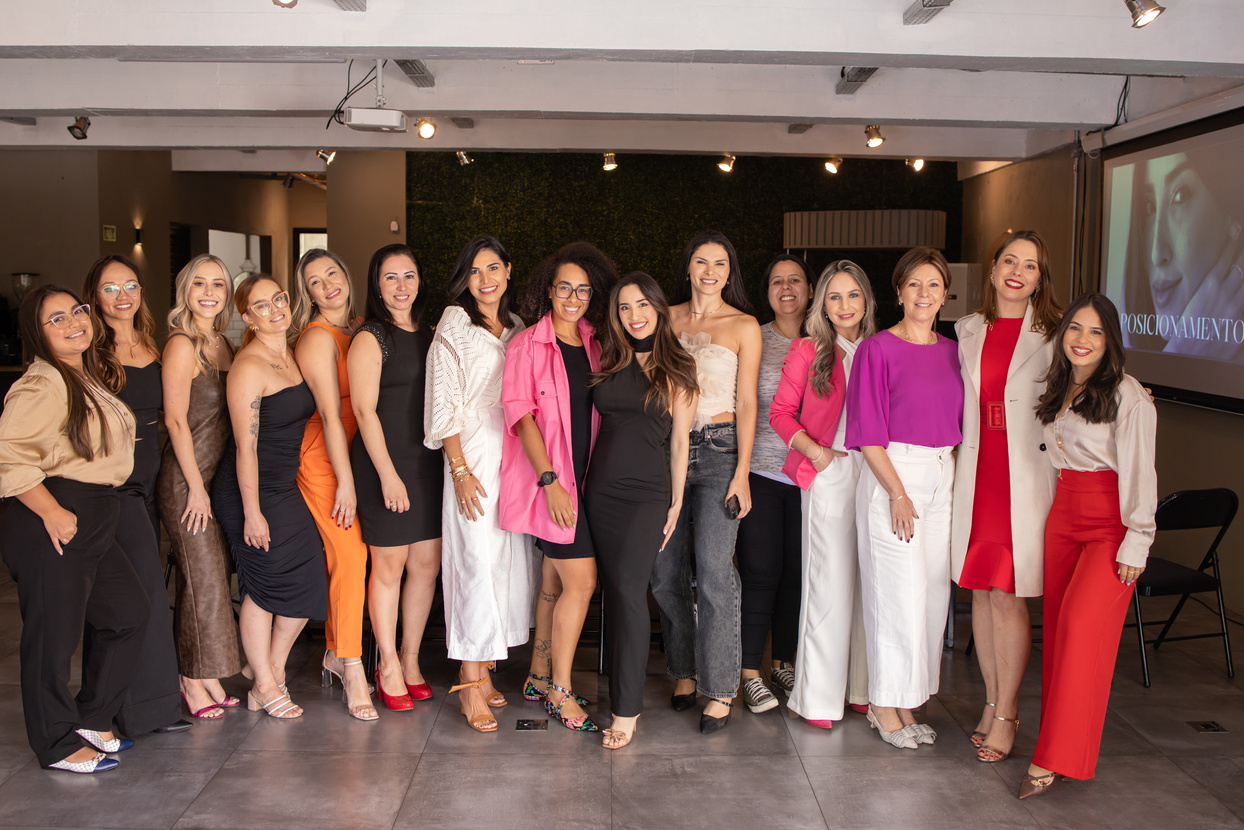 Protagonistas reunidas no evento presencial